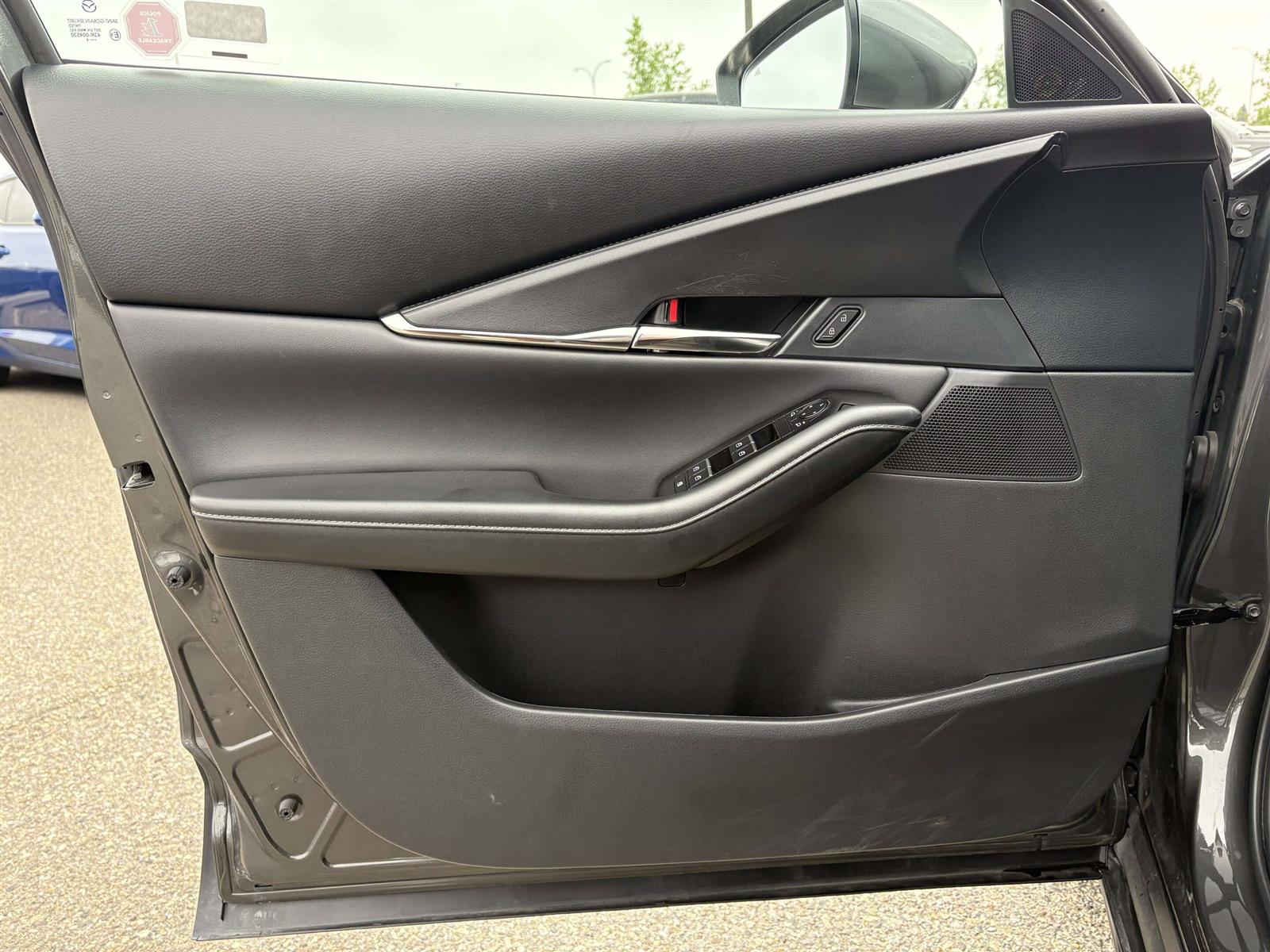 2024 Mazda CX-30 HEATED LEATHER | LANE KEEP - Thumbnail 15