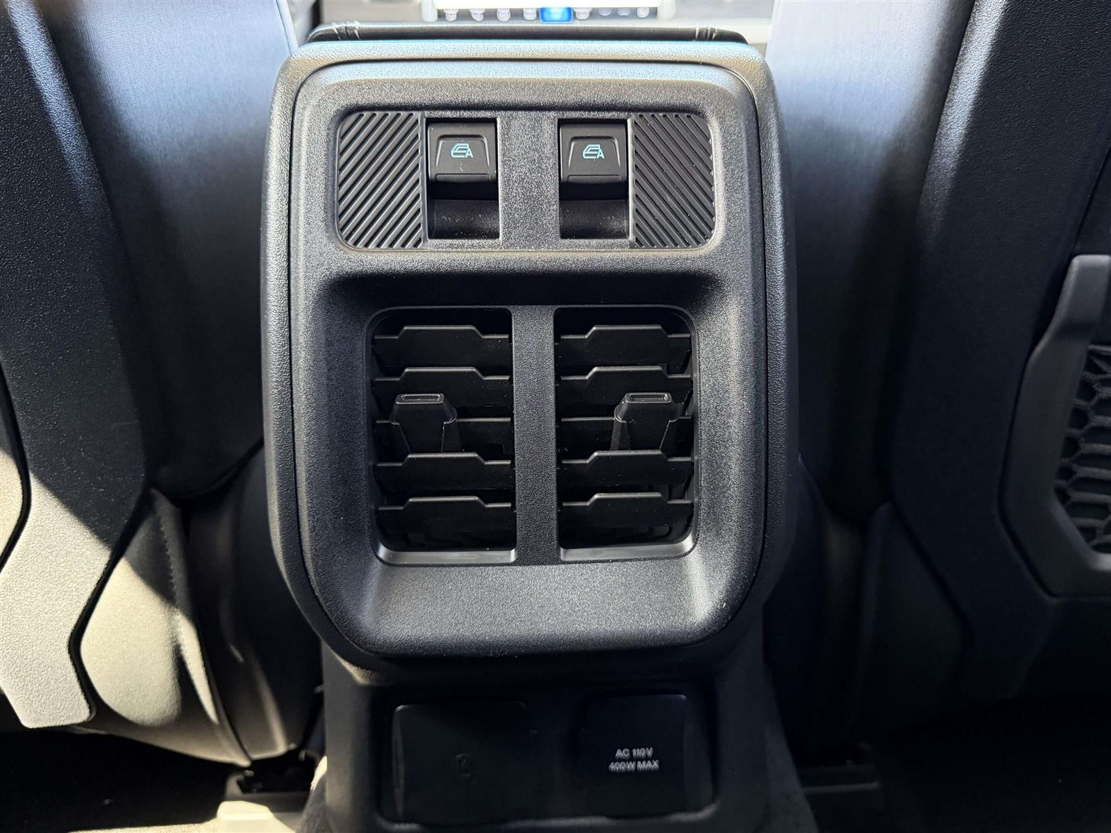 2026 Ford Bronco Outer Banks | 314A: HIGH/LUX PACKAGE | HARD TOP - Thumbnail 26