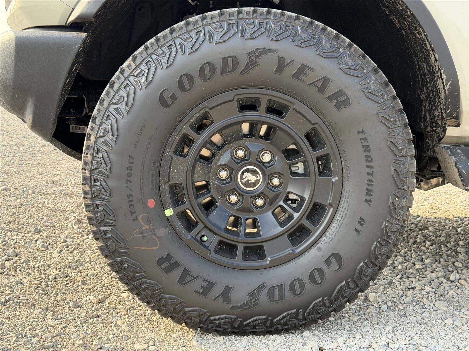 2026 Ford Bronco Outer Banks | 314A: HIGH/LUX PACKAGE | HARD TOP - Thumbnail 5