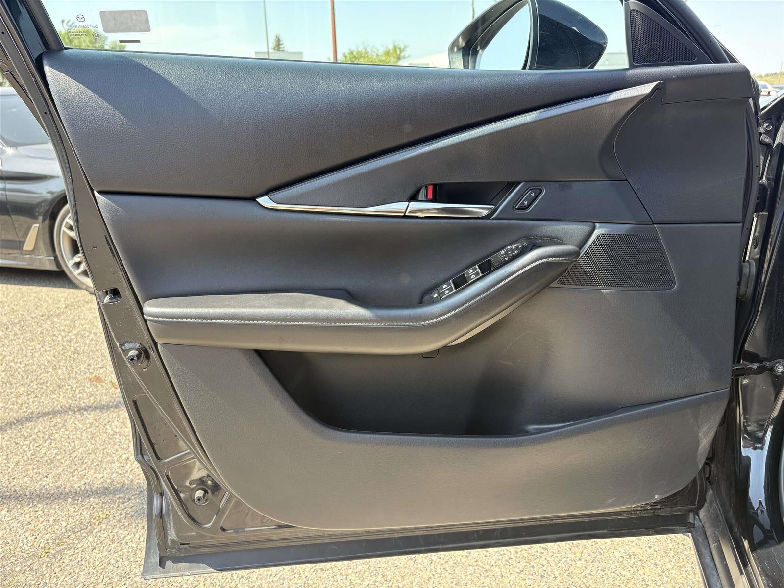 2024 Mazda CX-30 GS - Thumbnail 15