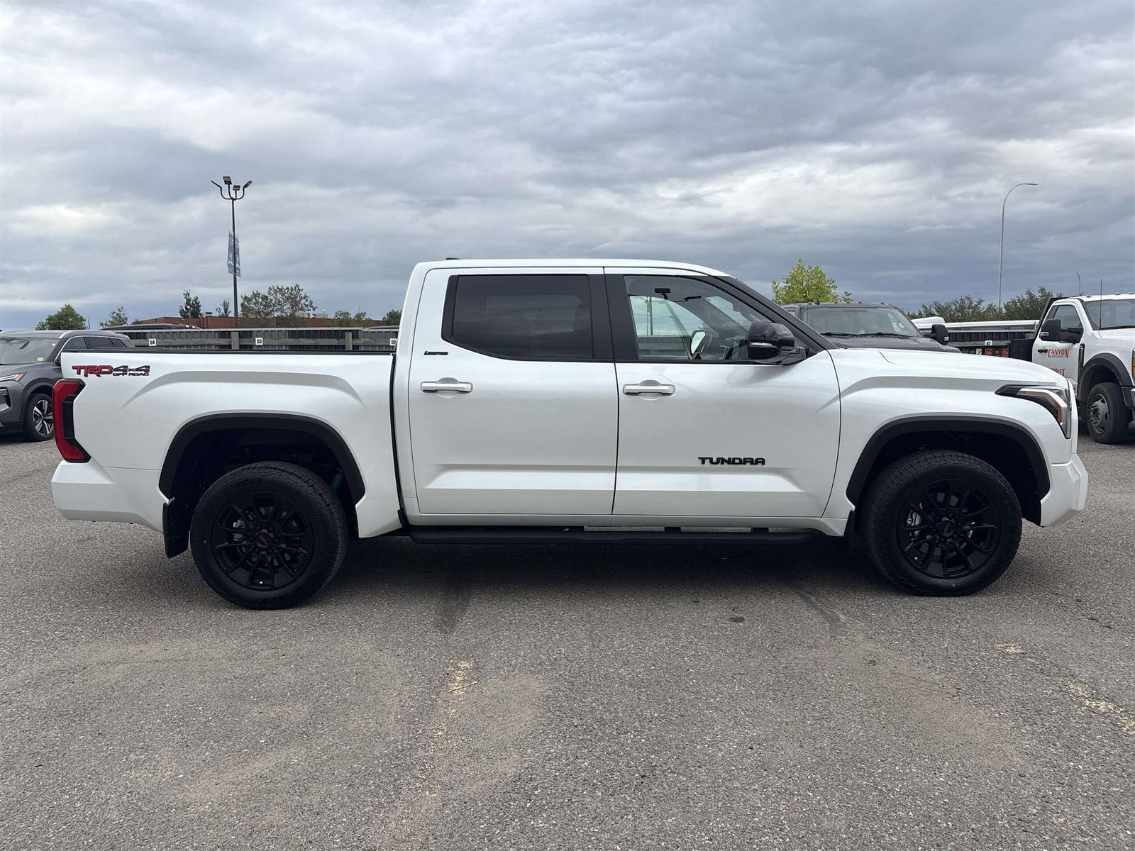 2026 Toyota Tundra LIMITED - Thumbnail 13