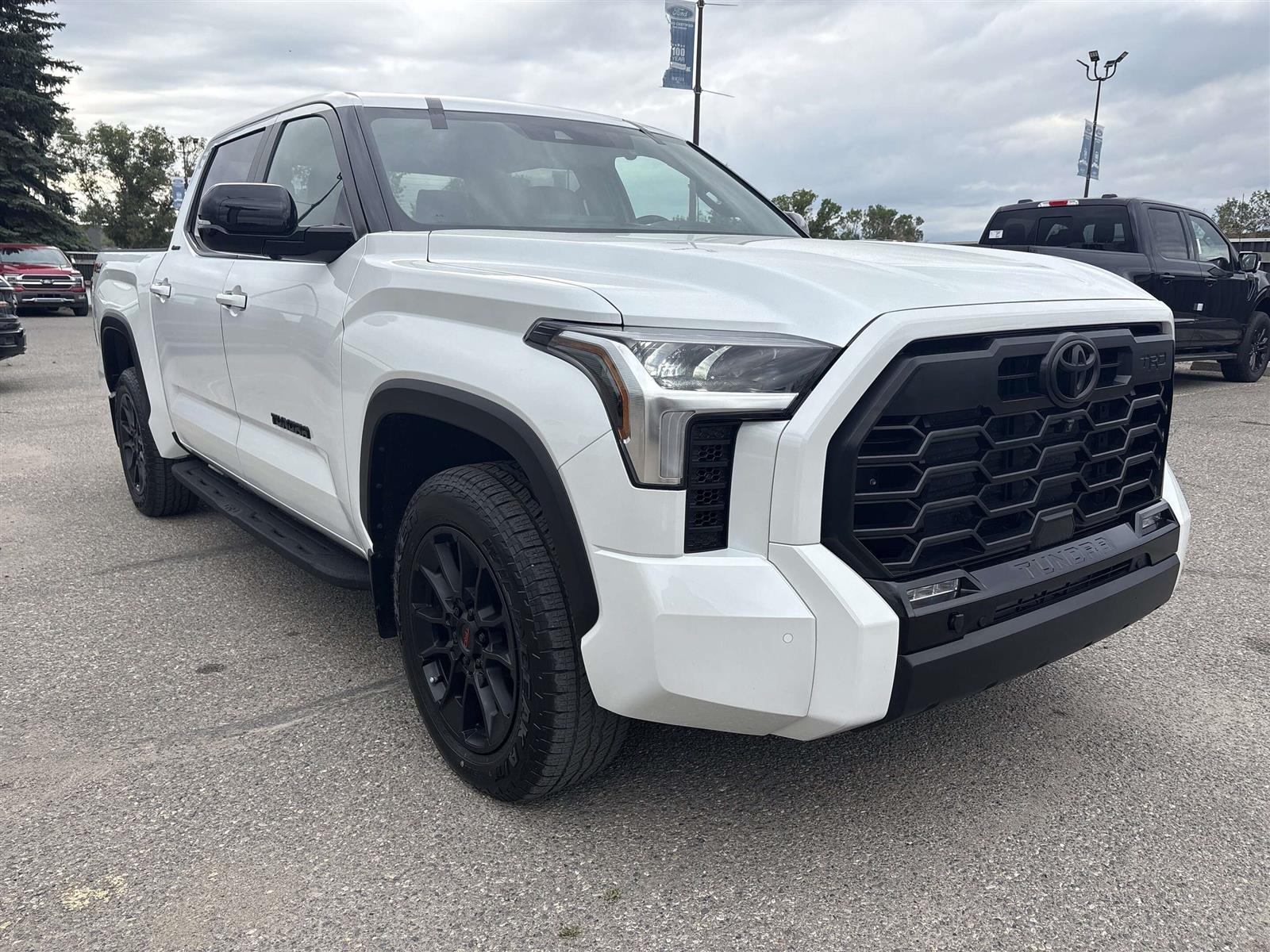 2026 Toyota Tundra LIMITED - Thumbnail 14