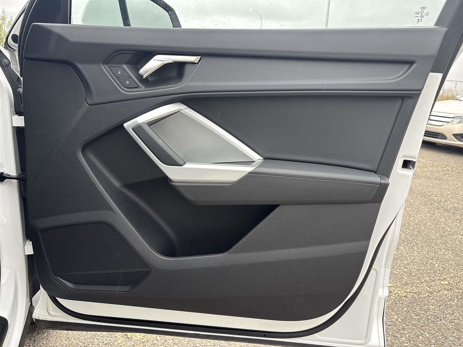 2025 Audi Q3 2.0 PROGRESSIV QUATTRO - Thumbnail 32