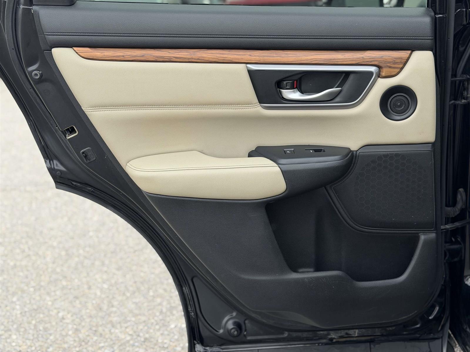 2017 Honda CR-V TOURING - Thumbnail 25