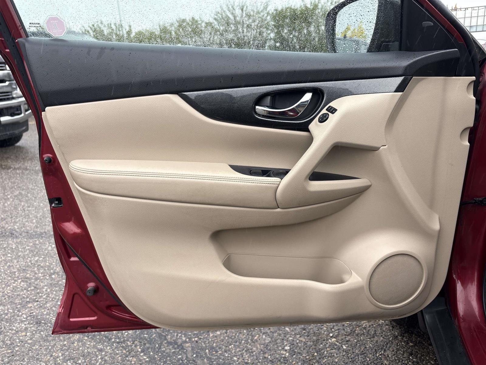 2015 Nissan Rogue SL AWD - Thumbnail 15
