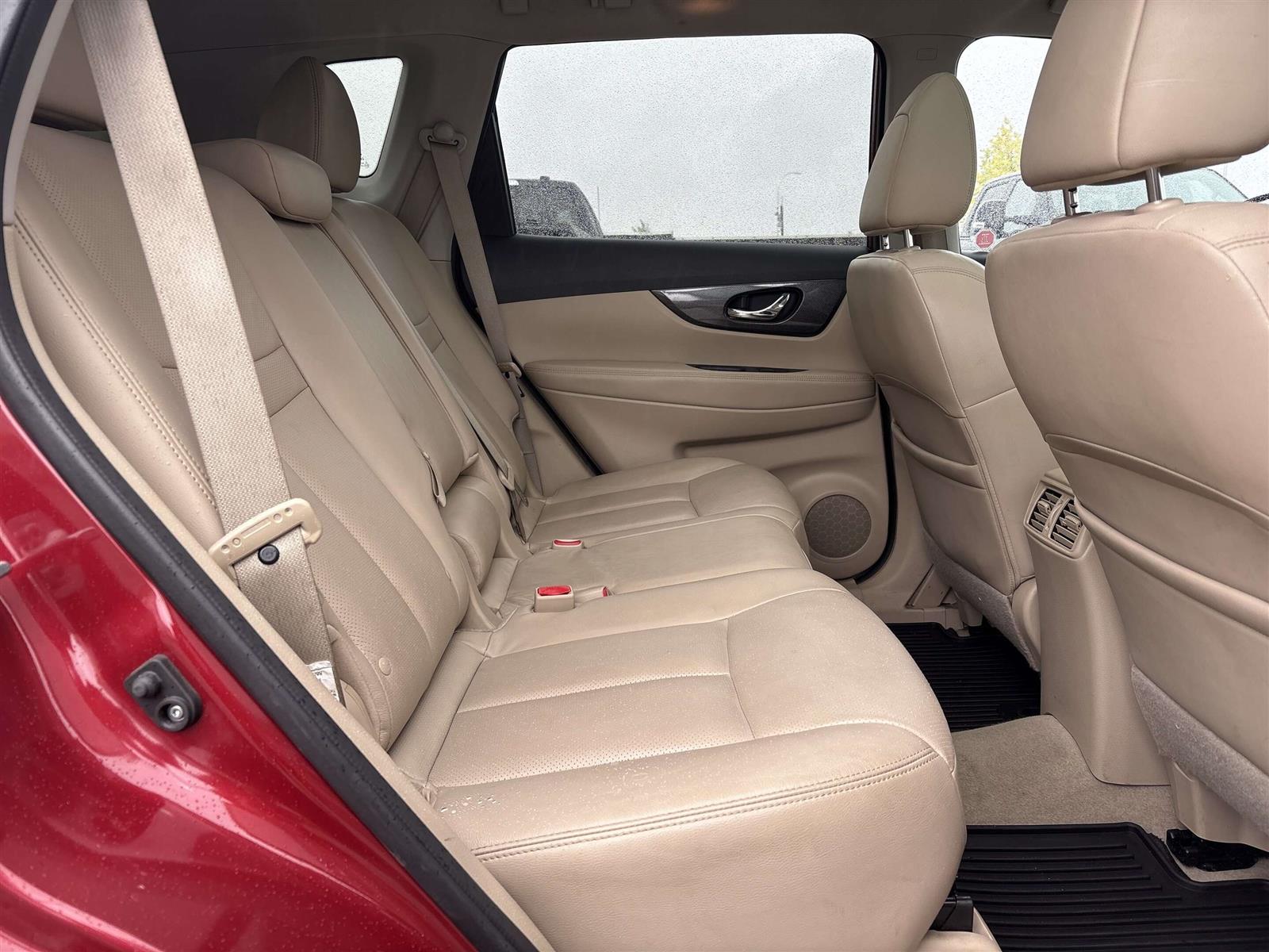 2015 Nissan Rogue SL AWD - Thumbnail 27