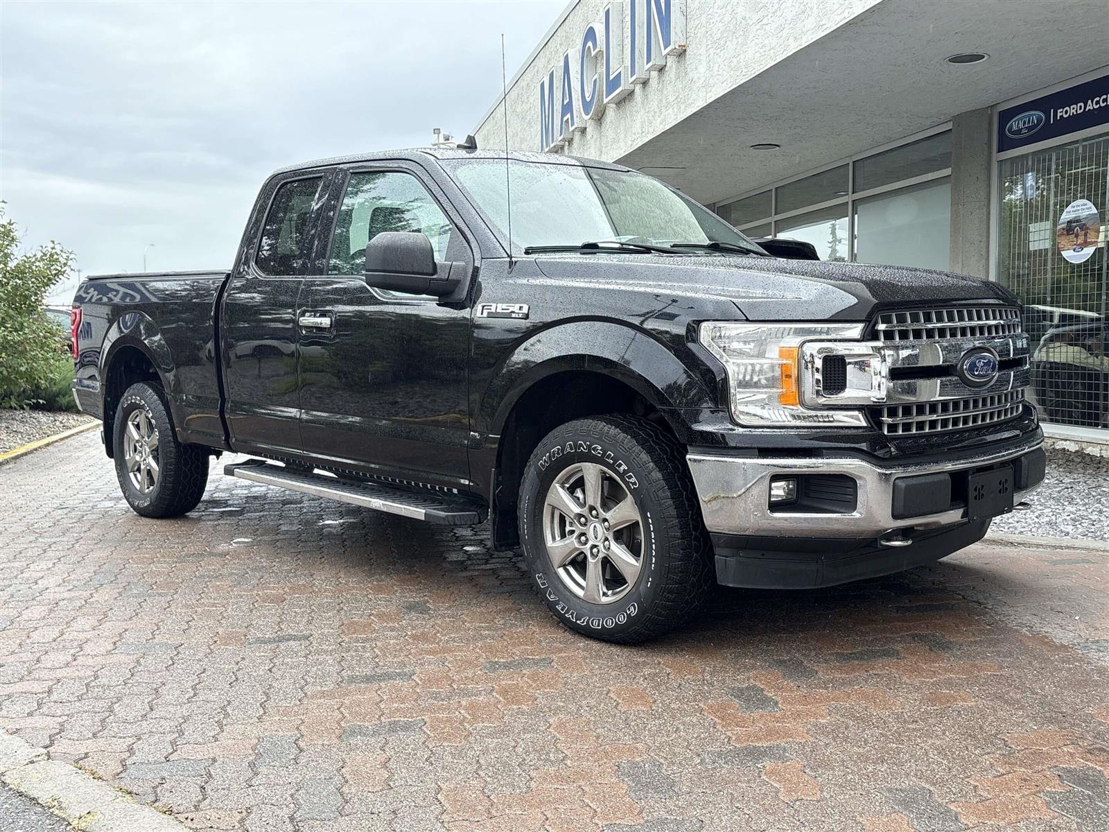 2020 Ford F 150 XLT SUPERCAB XTR | PRO TRAILER | HALOGEN LAMPS - Thumbnail 2