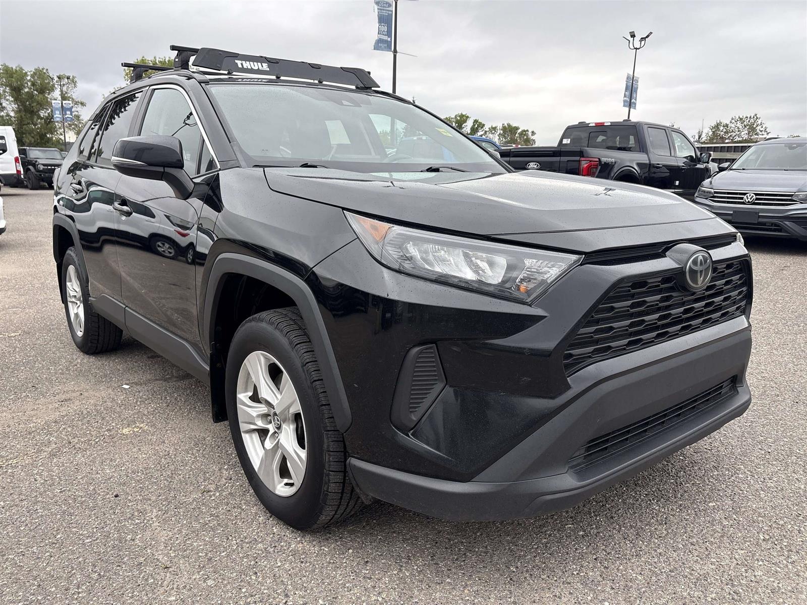2019 Toyota RAV4 LE UPGRADE AWD | HEATED SEATS | ROOF RACK - Thumbnail 10