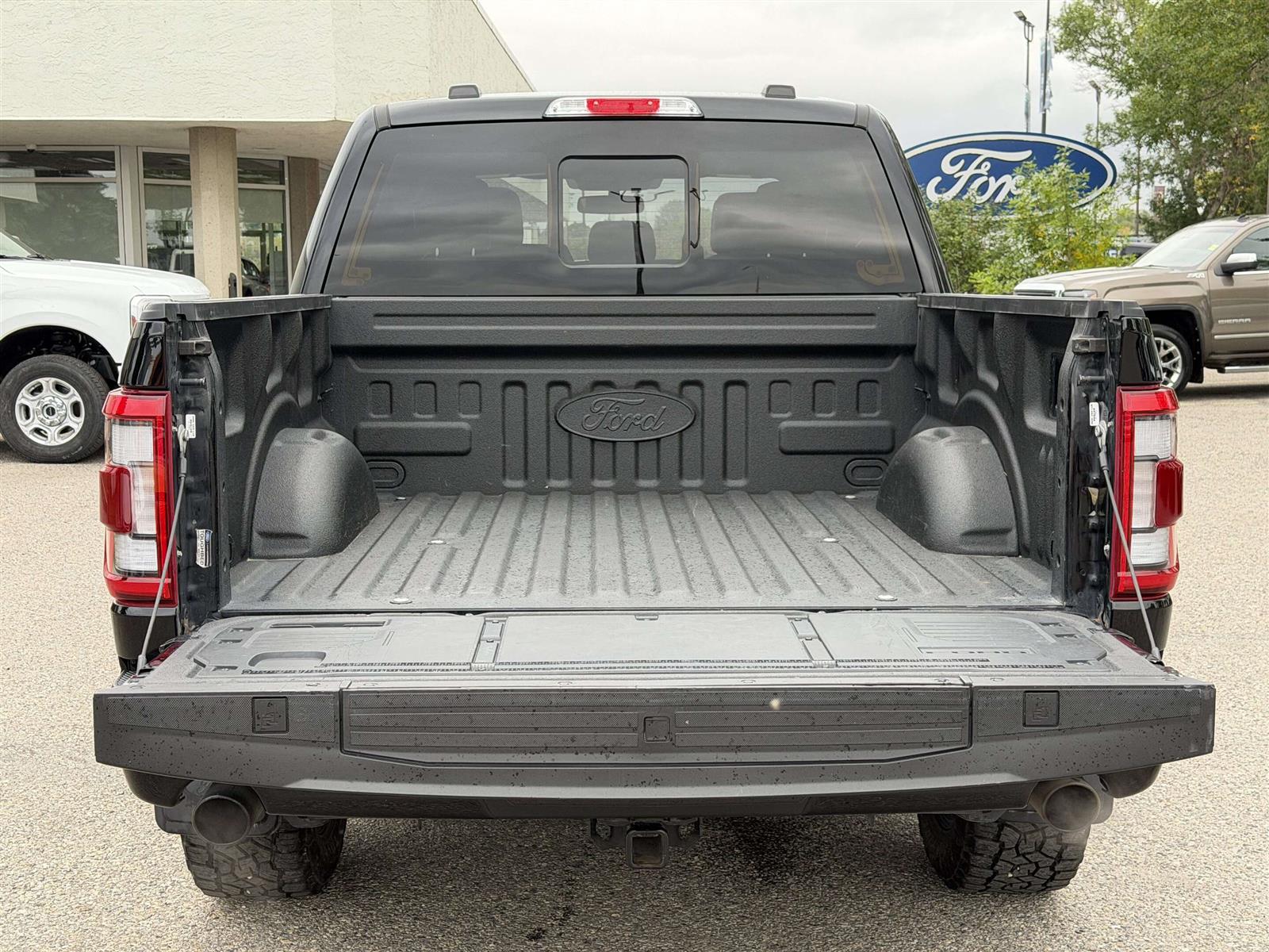 2023 Ford F 150 LARIAT 502A BLACK PACKAGE FX4 | SUNROOF | 360 CAM - Thumbnail 12