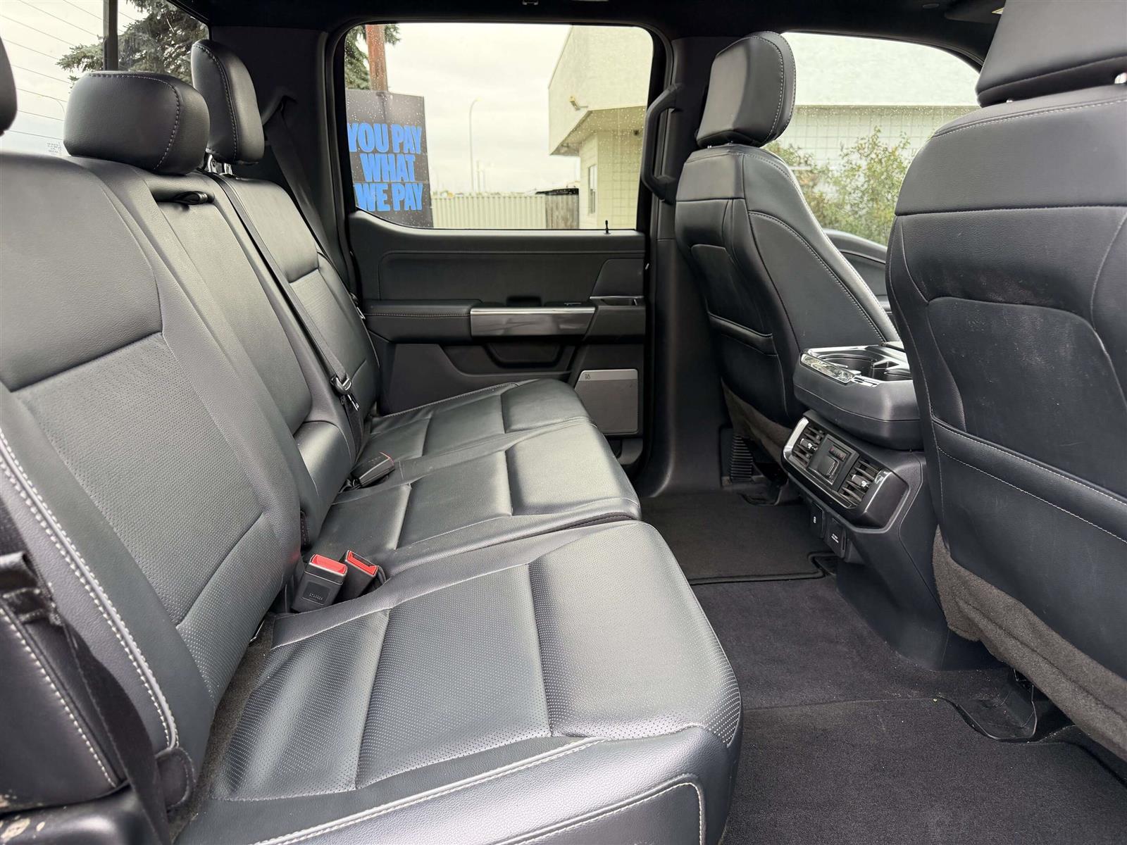 2023 Ford F 150 LARIAT 502A BLACK PACKAGE FX4 | SUNROOF | 360 CAM - Thumbnail 35