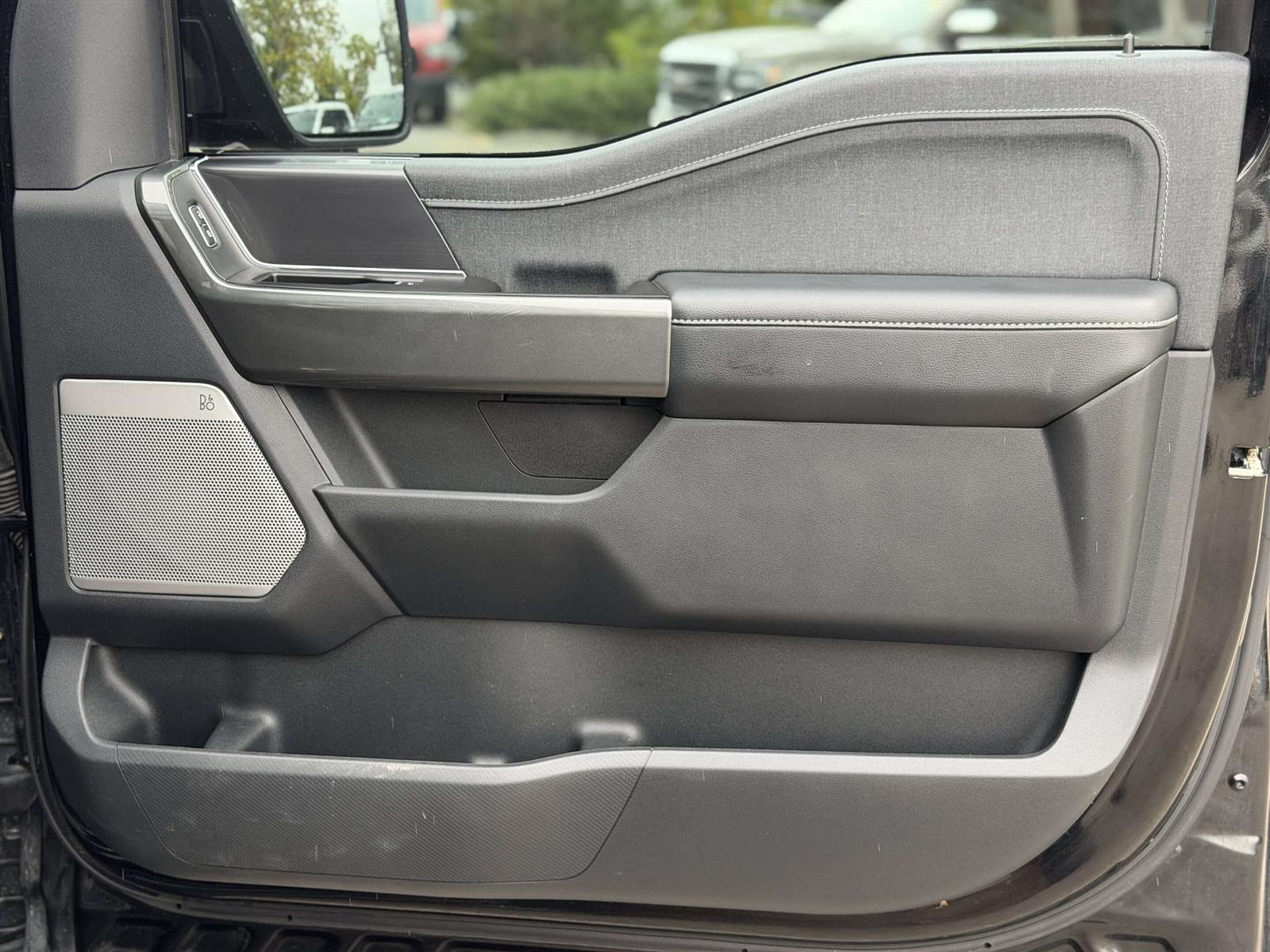 2023 Ford F 150 LARIAT 502A BLACK PACKAGE FX4 | SUNROOF | 360 CAM - Thumbnail 36