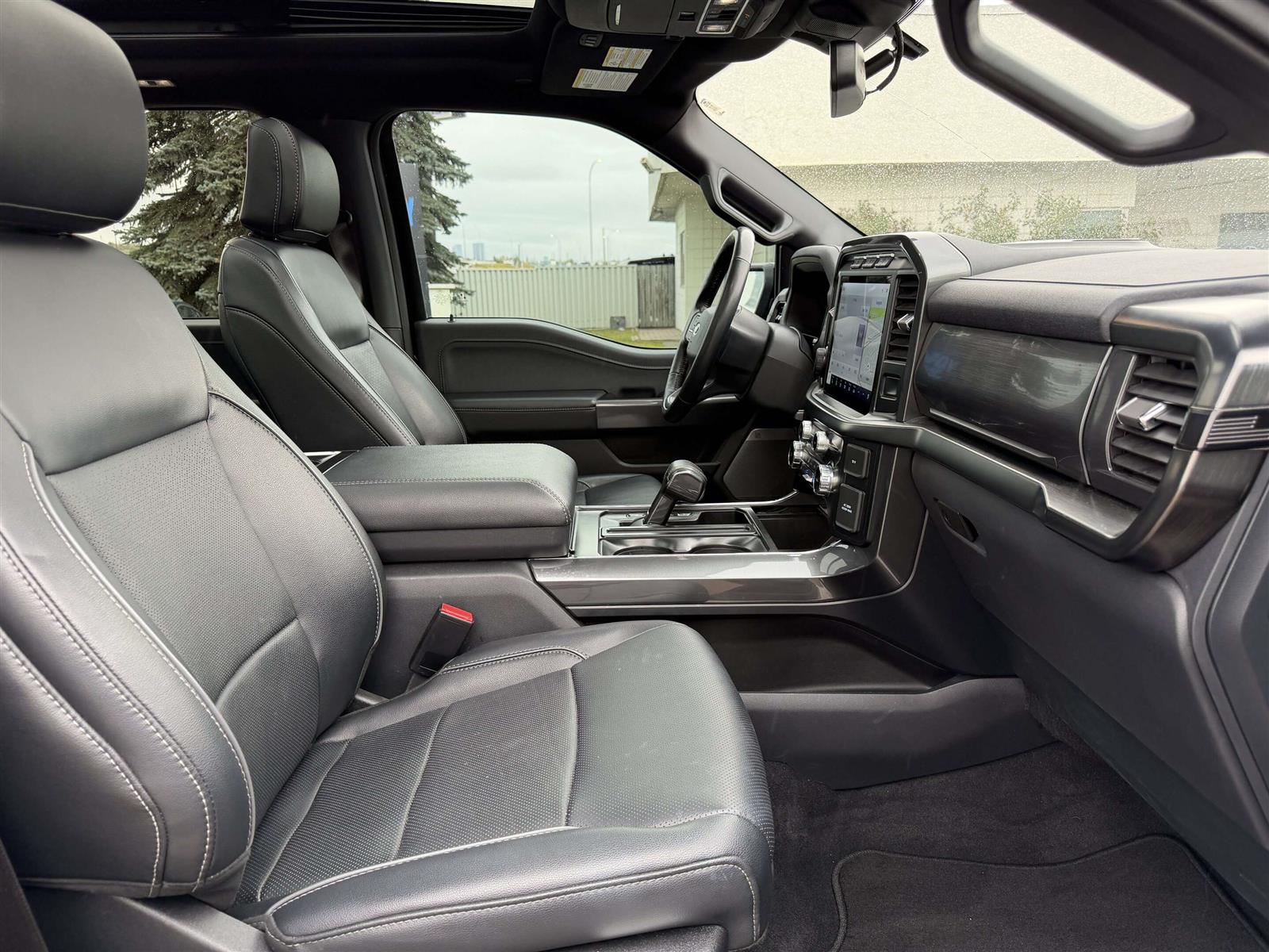 2023 Ford F 150 LARIAT 502A BLACK PACKAGE FX4 | SUNROOF | 360 CAM - Thumbnail 37