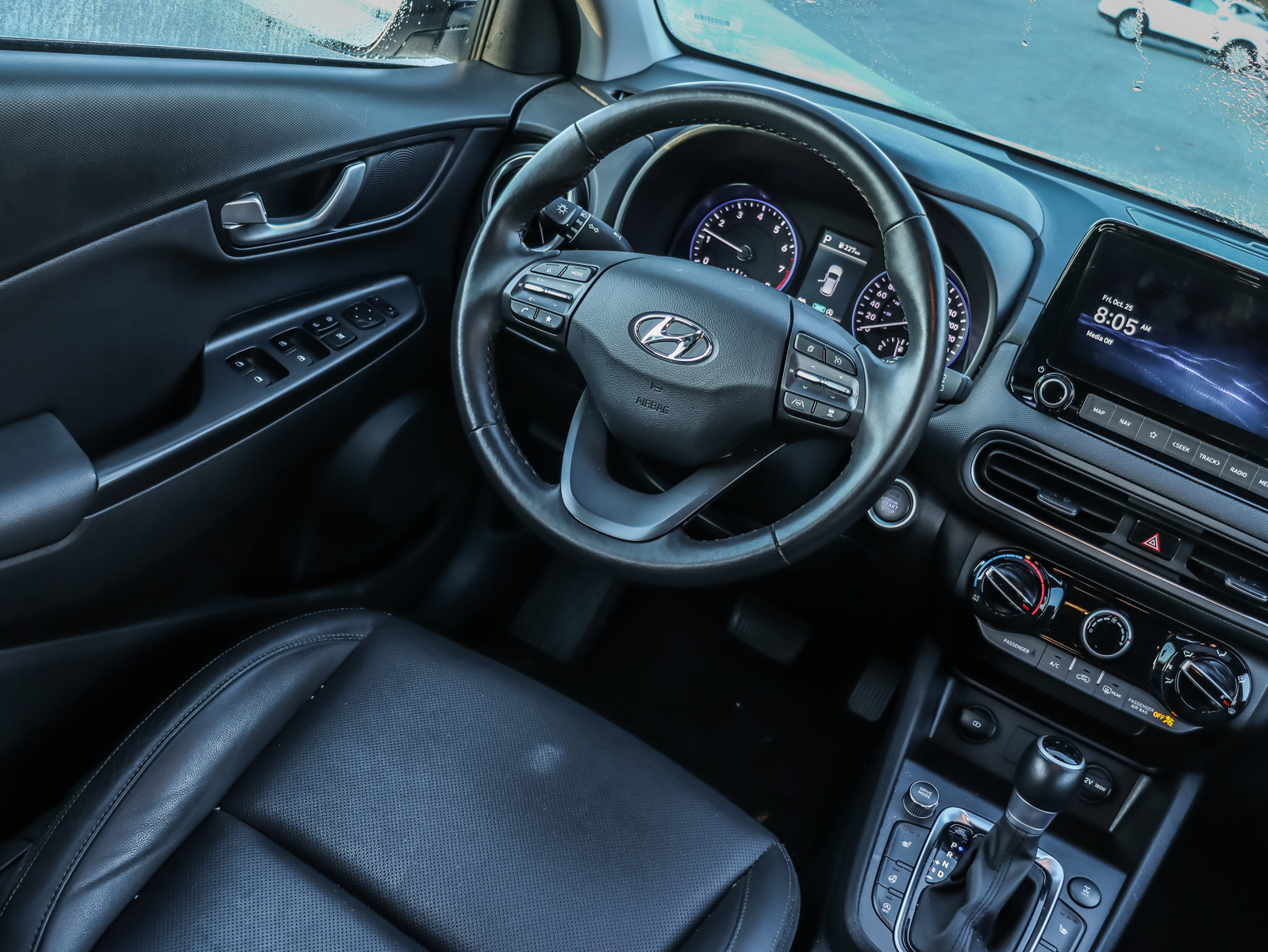 2023 Hyundai KONA - Thumbnail 12