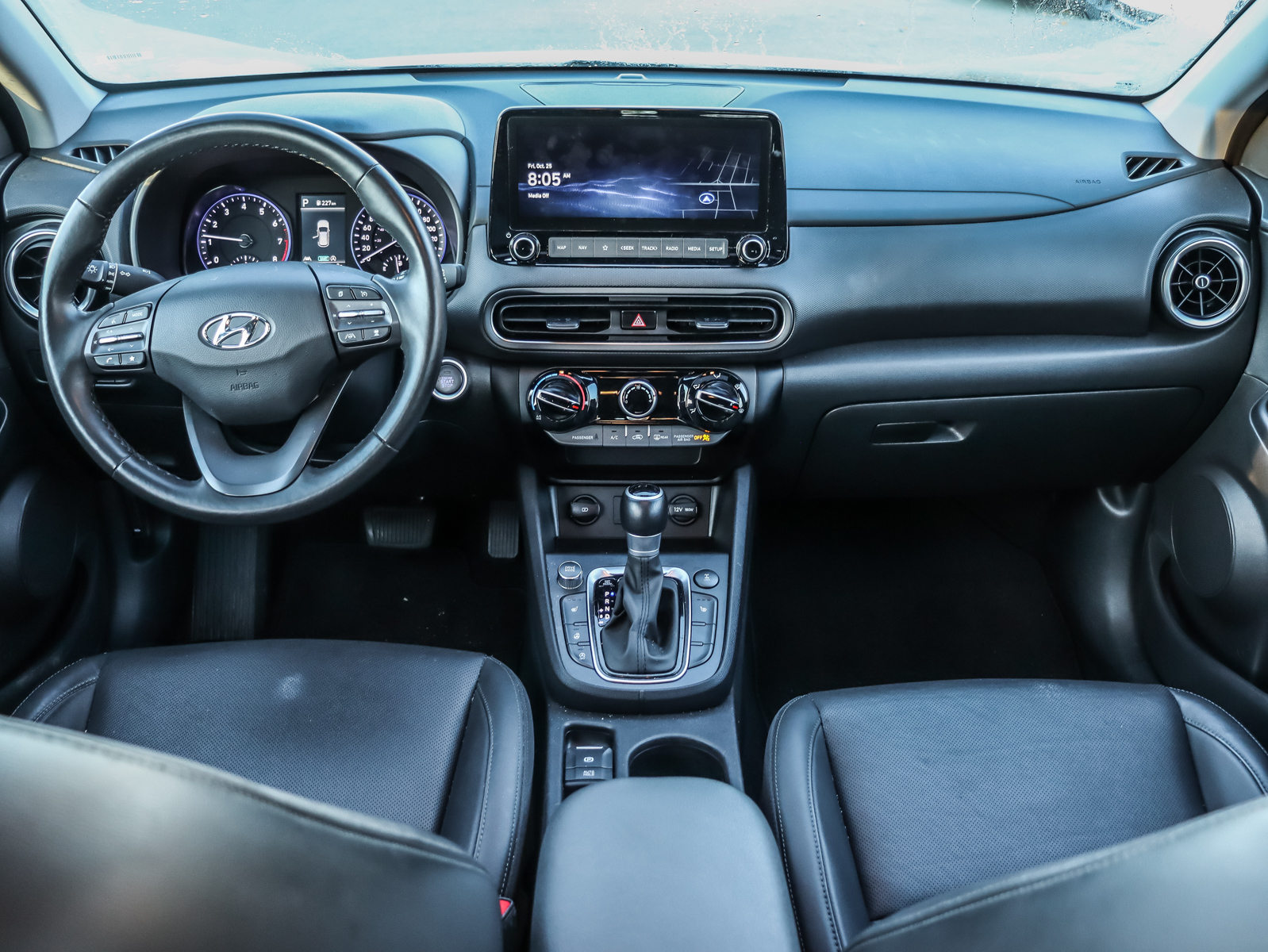 2023 Hyundai KONA - Thumbnail 13