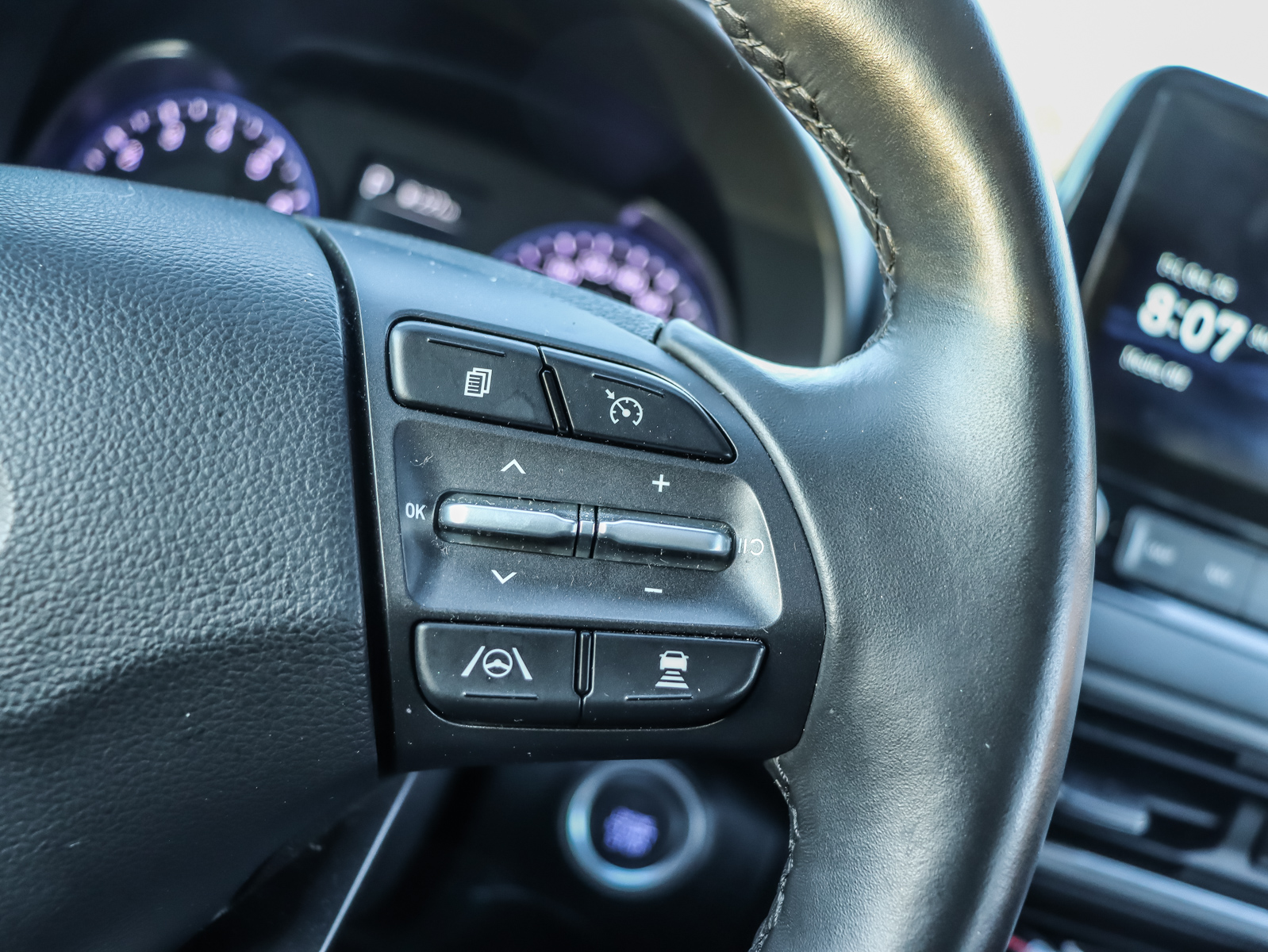 2023 Hyundai KONA - Thumbnail 25