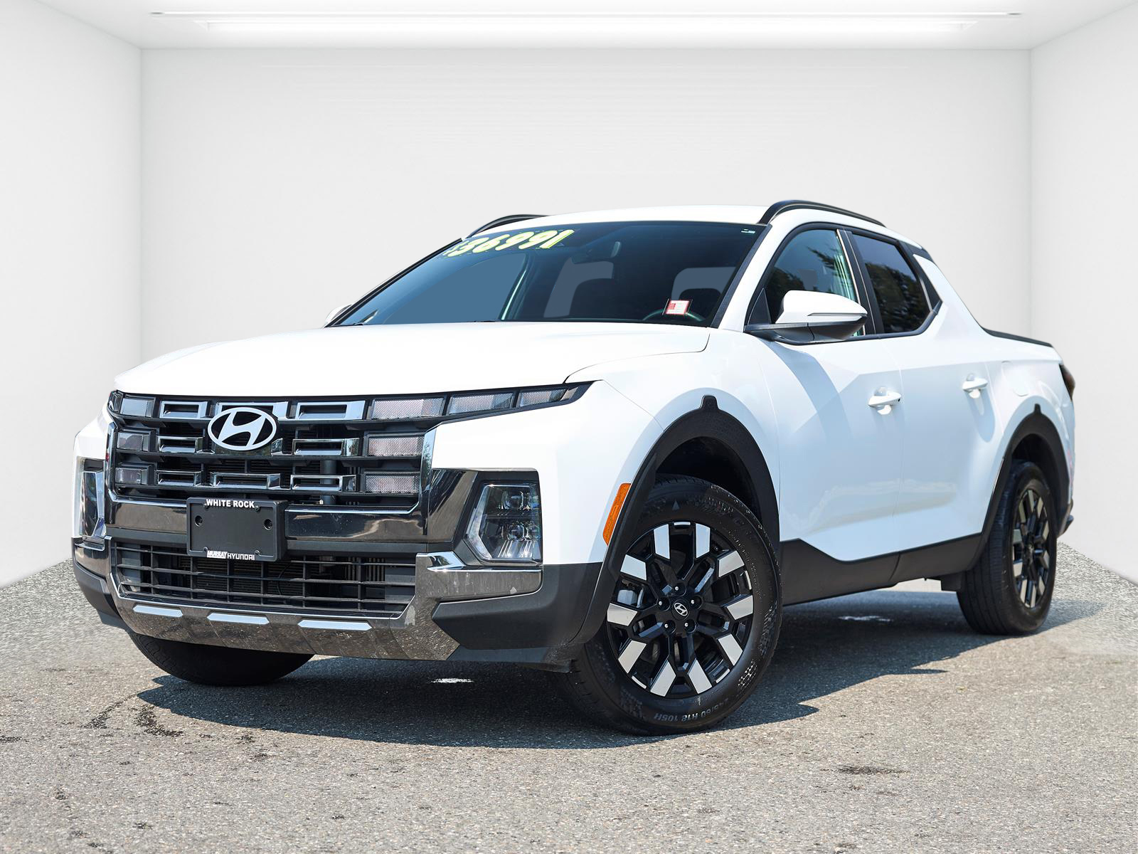 White 2025 Hyundai Santa Cruz Pickup Truck Automatic