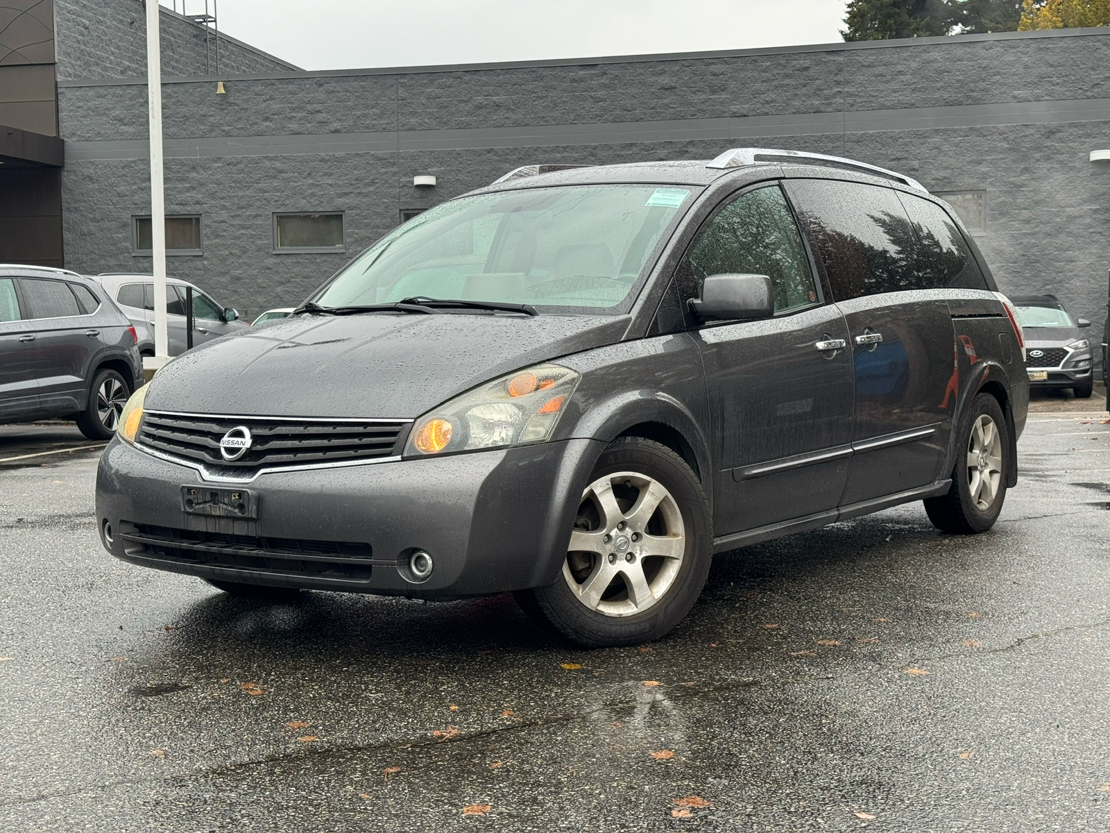 Gray 2007 Nissan Quest Minivan 5-Speed Automatic Overdrive