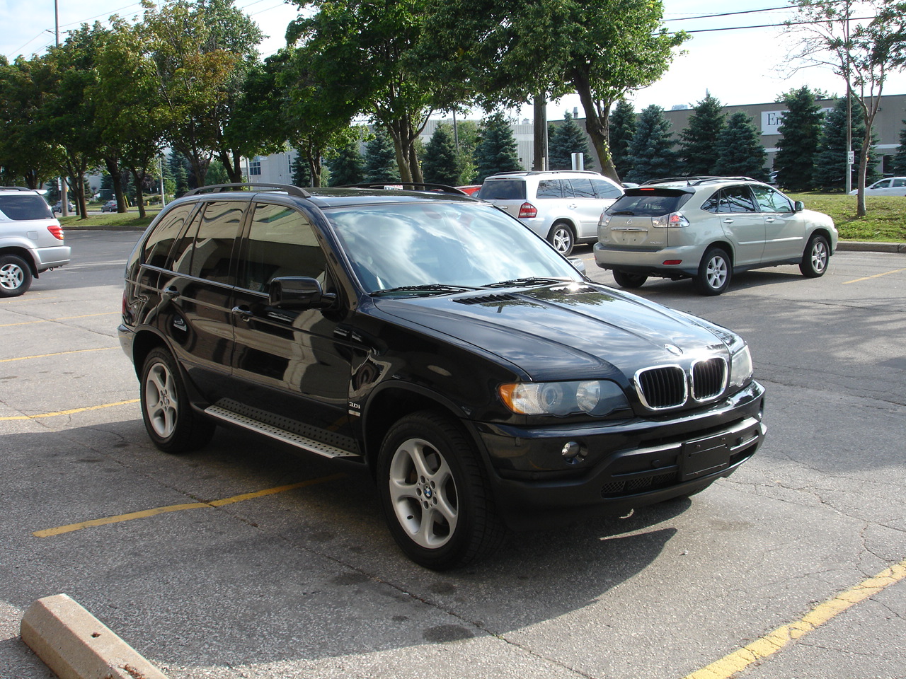 Bmw x5 2003 года