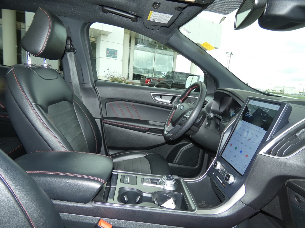 2022 Ford Edge ST LINE - Thumbnail 13