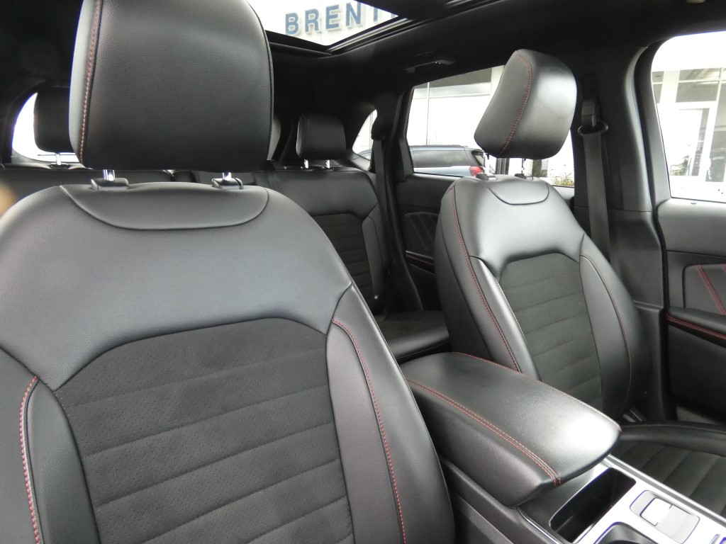 2022 Ford Edge ST LINE - Thumbnail 14