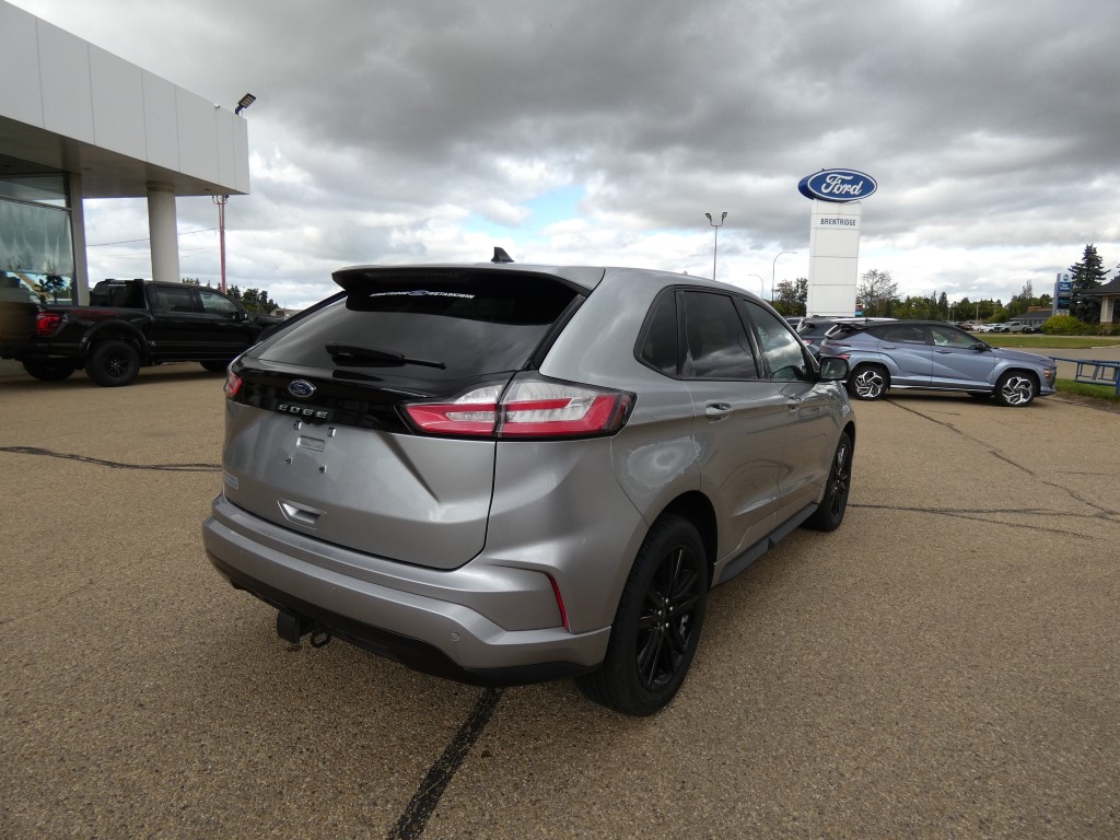 2022 Ford Edge ST LINE - Thumbnail 2