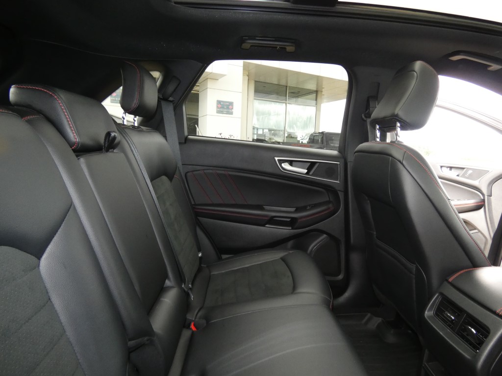 2022 Ford Edge ST LINE - Thumbnail 22