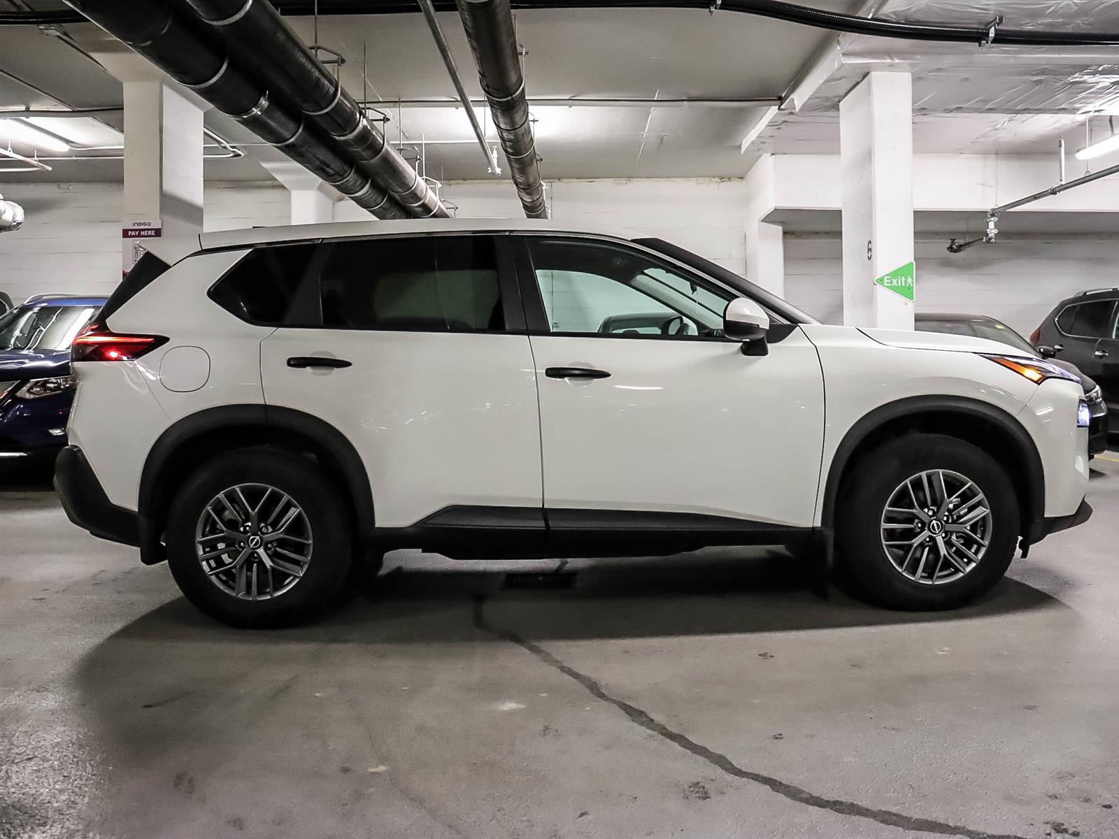 2022 Nissan Rogue - Thumbnail 5