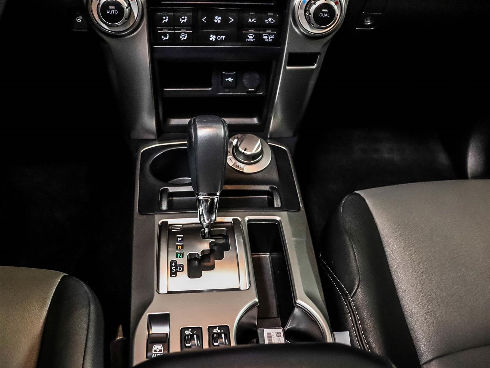 2024 Toyota 4Runner Base - Thumbnail 12