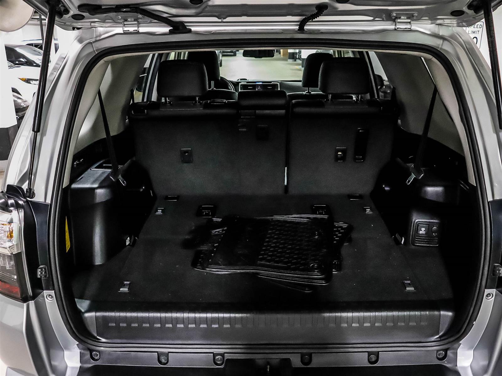 2024 Toyota 4Runner Base - Thumbnail 19