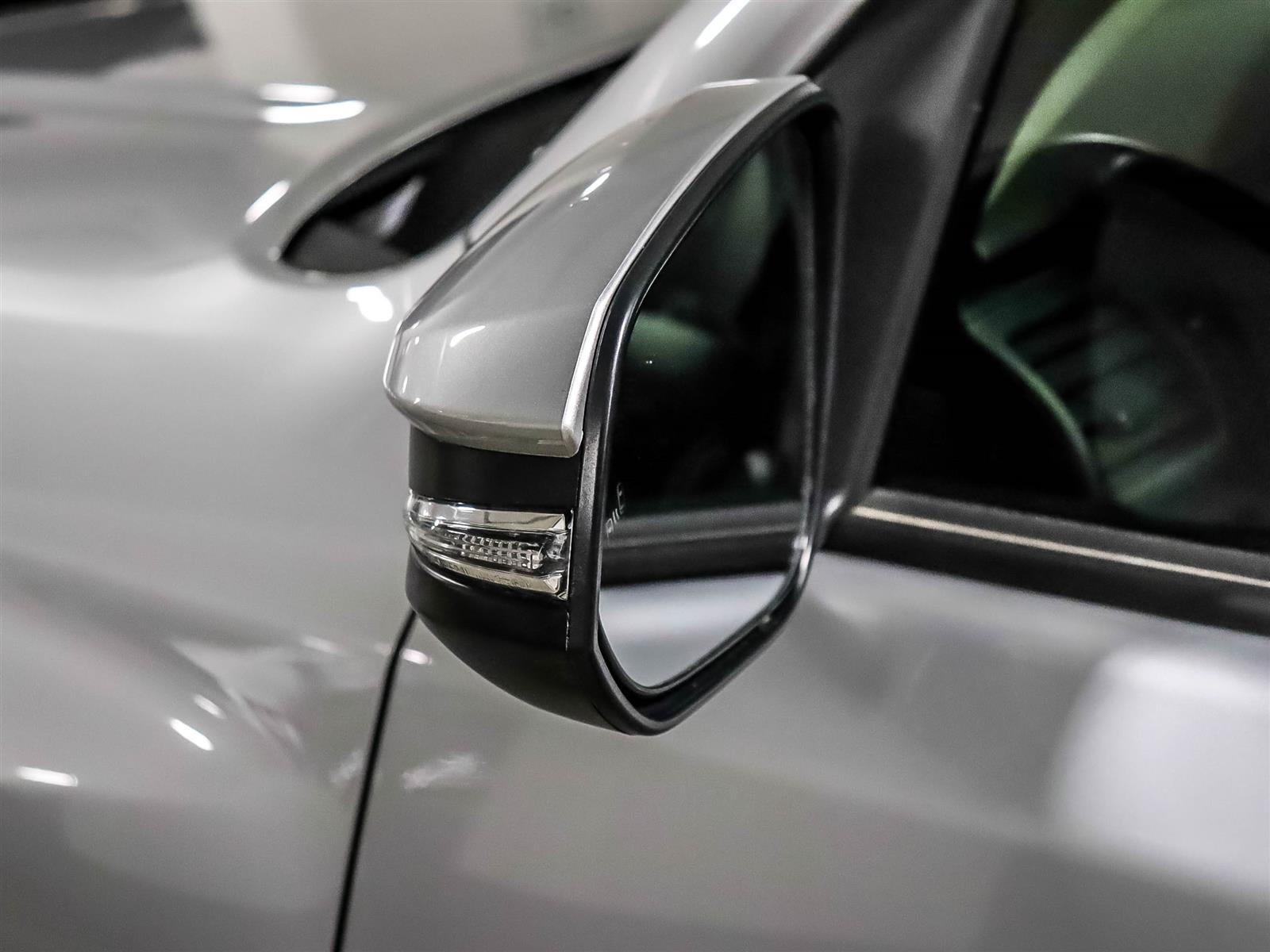 2024 Toyota 4Runner Base - Thumbnail 23