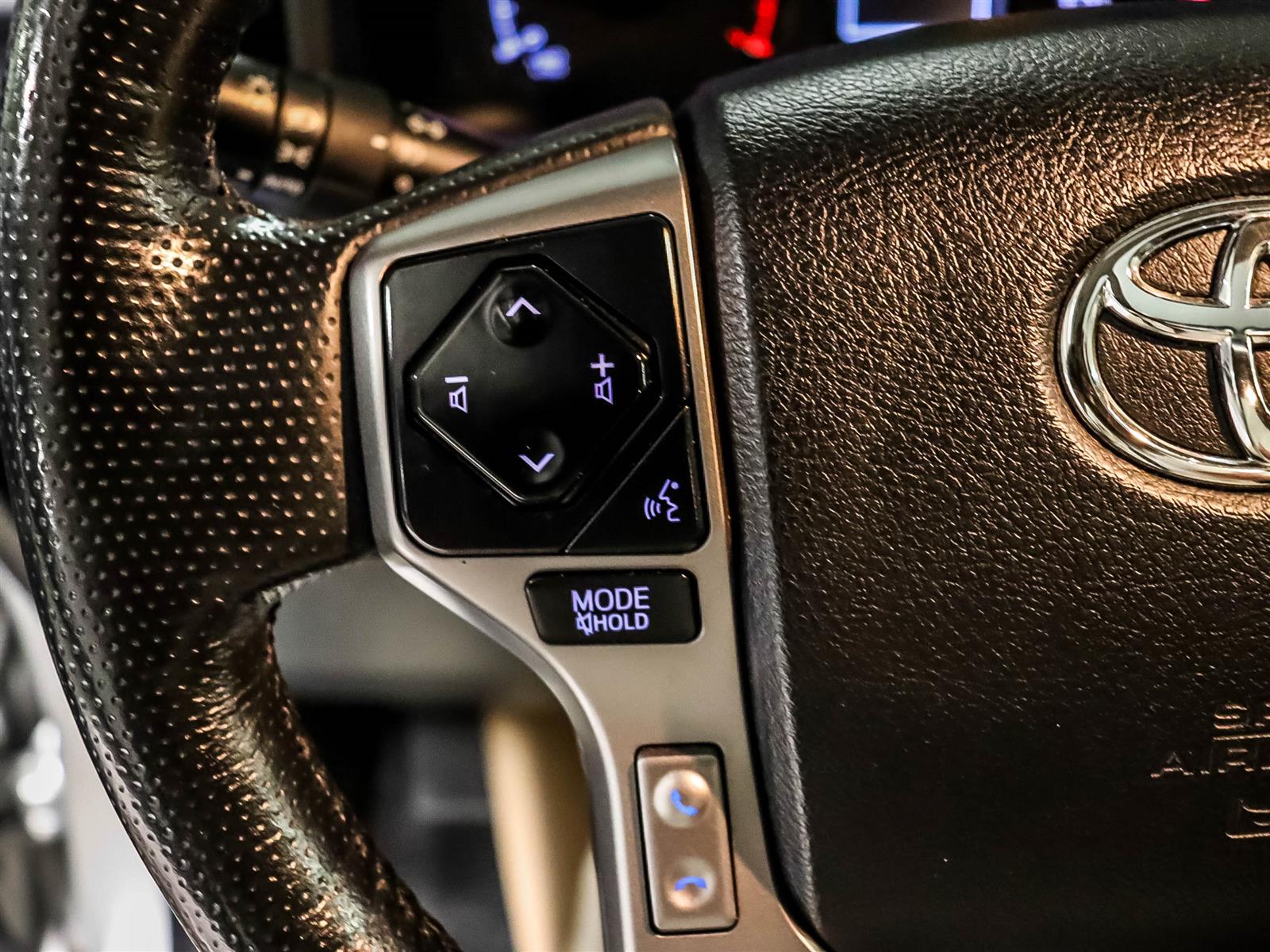 2024 Toyota 4Runner Base - Thumbnail 33