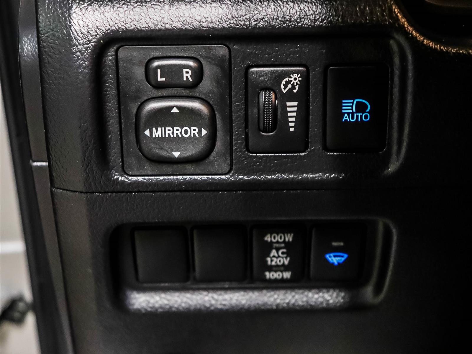 2024 Toyota 4Runner Base - Thumbnail 35