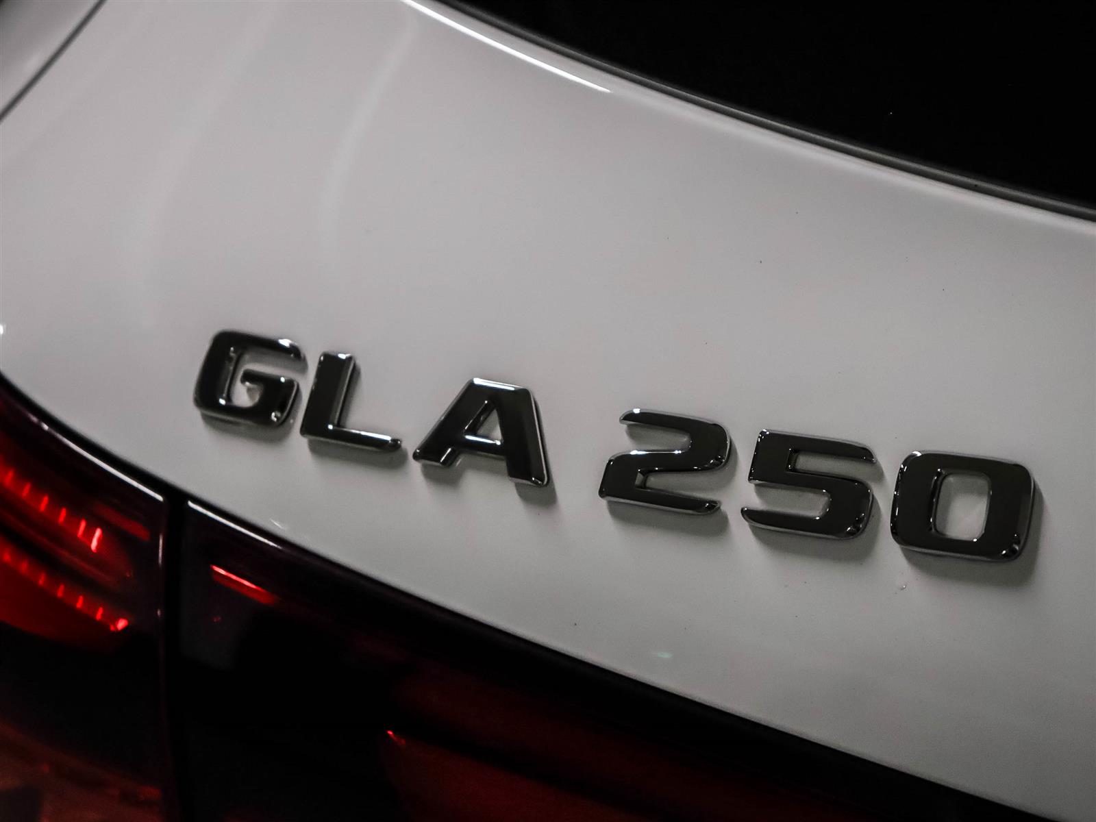 2026 Mercedes-Benz GLA 250 Base - Thumbnail 20