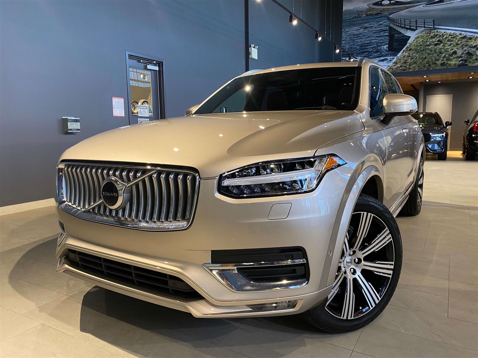 2023 Volvo XC90