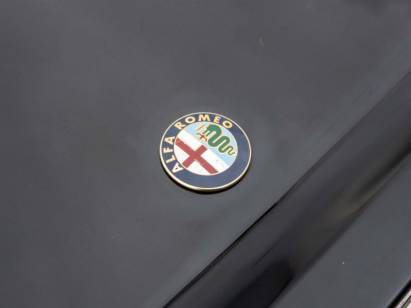 1987 Alfa Romeo Spider 2dr Coupe Graduate - Thumbnail 15