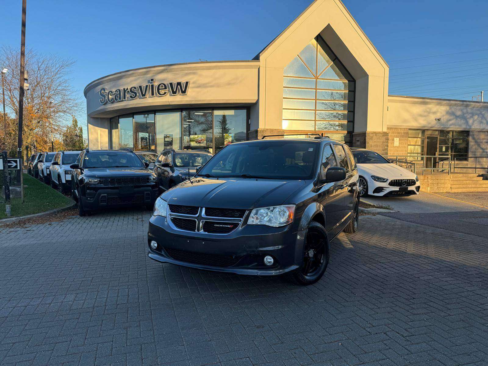 2019 Dodge Grand Caravan SXT Premium Plus | 2WD | Low Kms | Certified - Main View