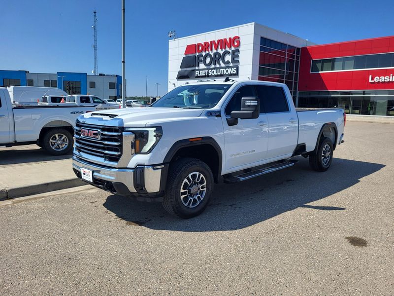 White 2025 GMC Sierra 3500HD Pickup Truck Four-Wheel Drive Automatic