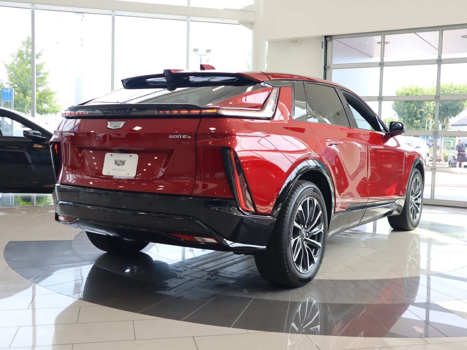 Cadillac LYRIQ