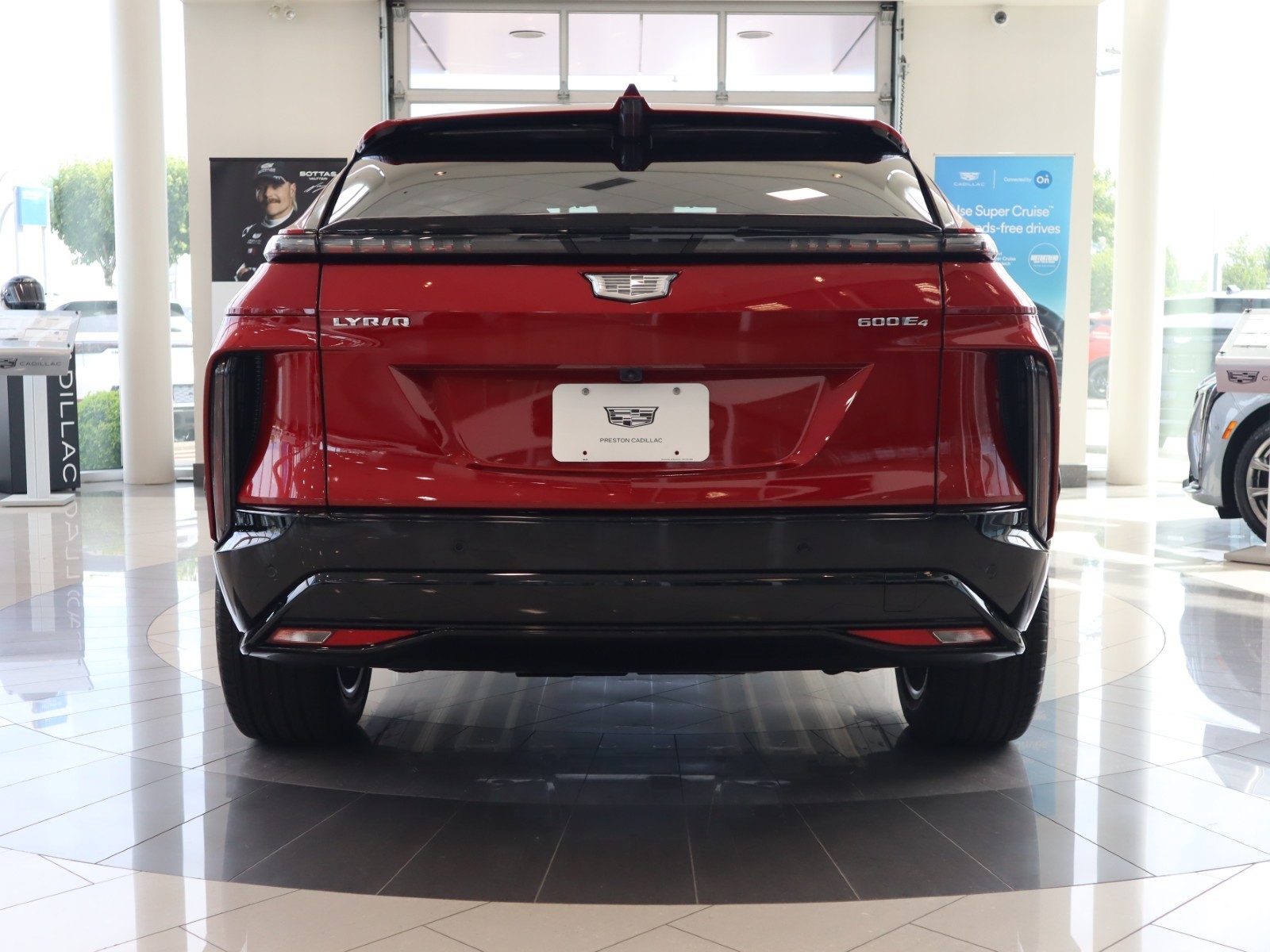 Cadillac LYRIQ