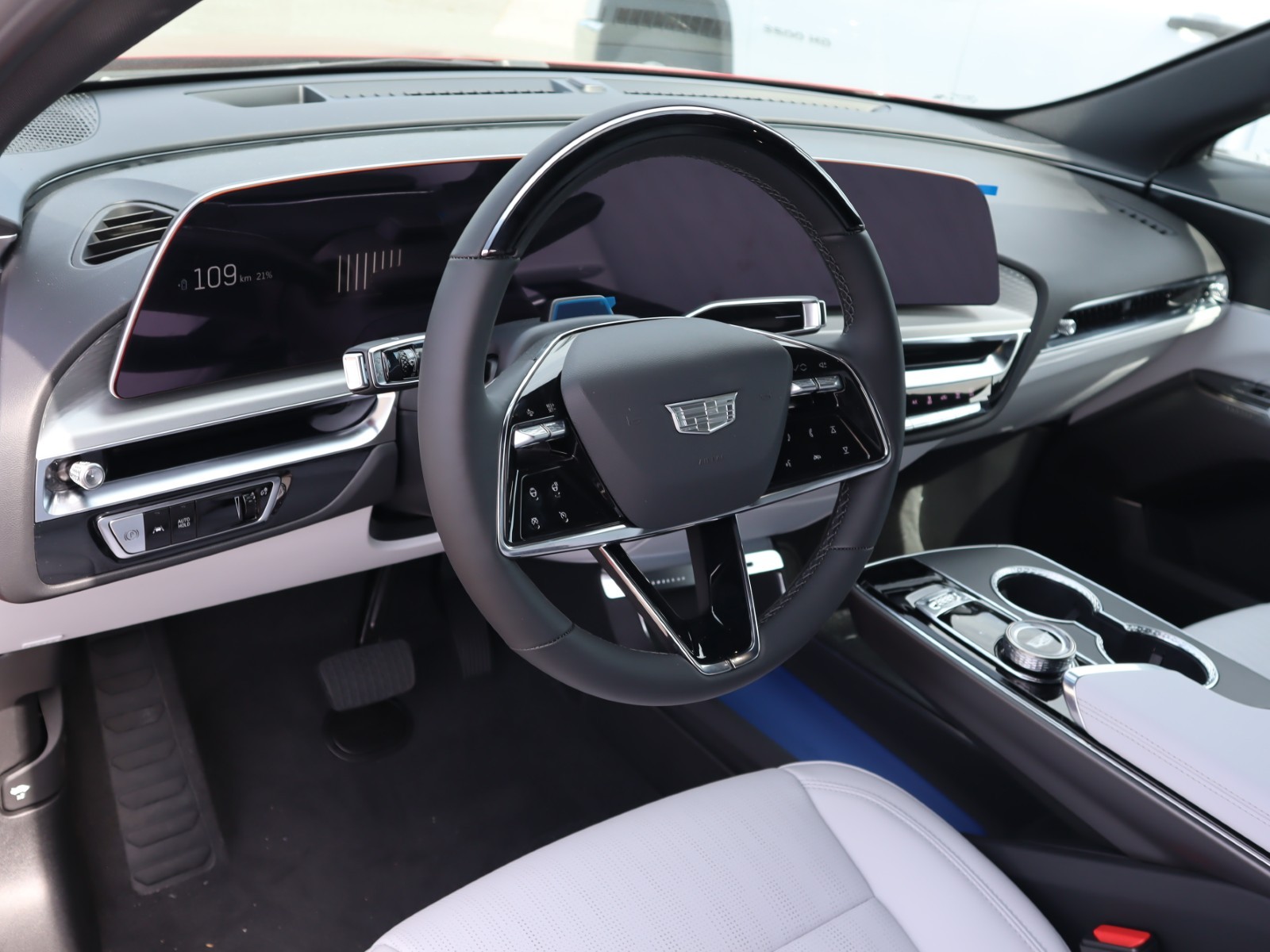 Cadillac LYRIQ