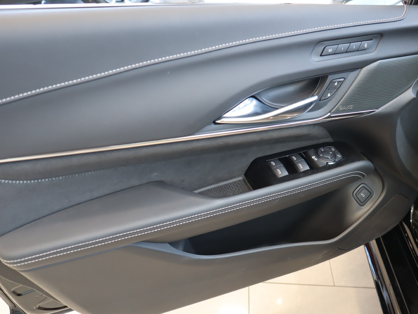 Cadillac CT4-V