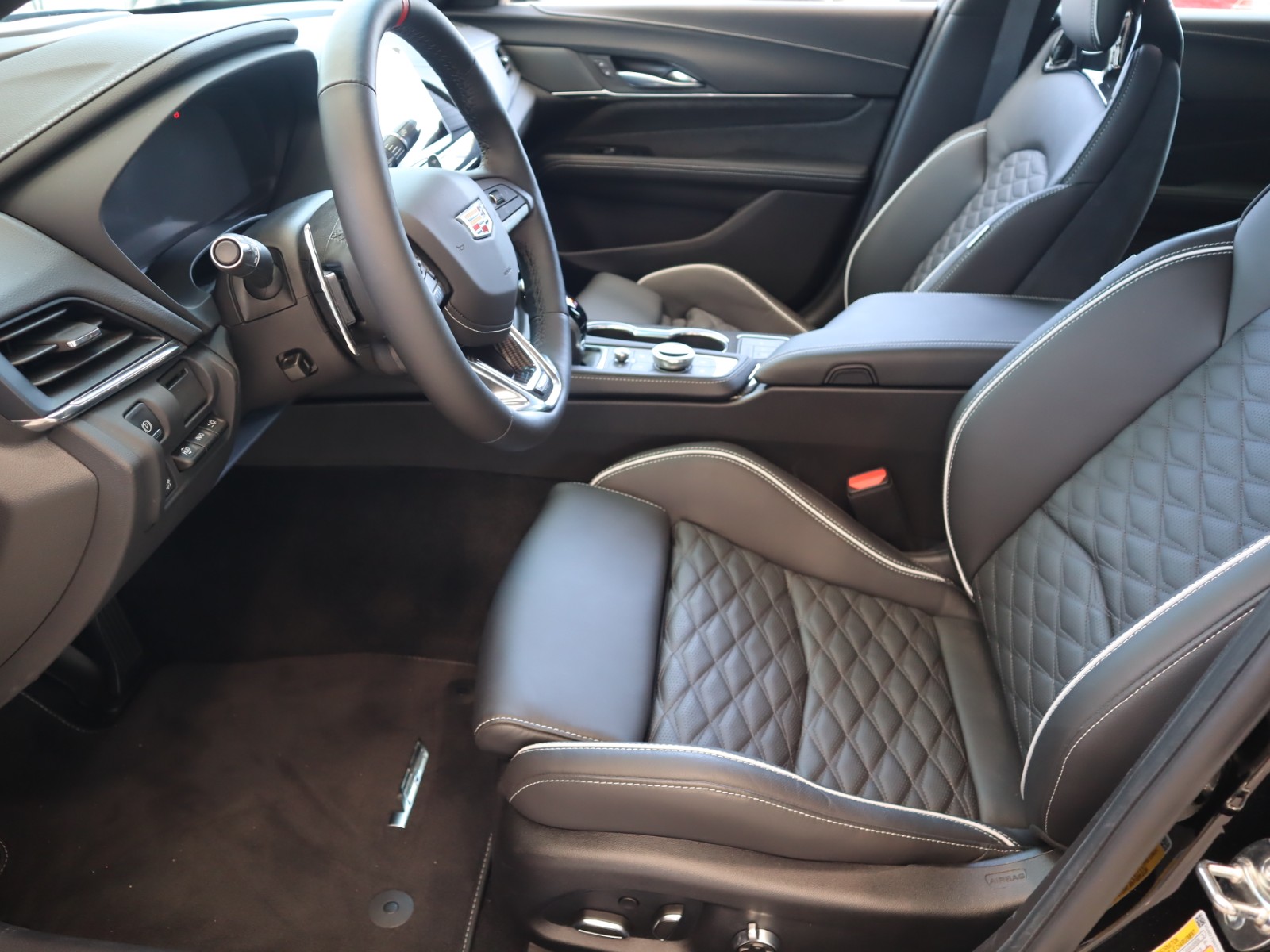 Cadillac CT4-V