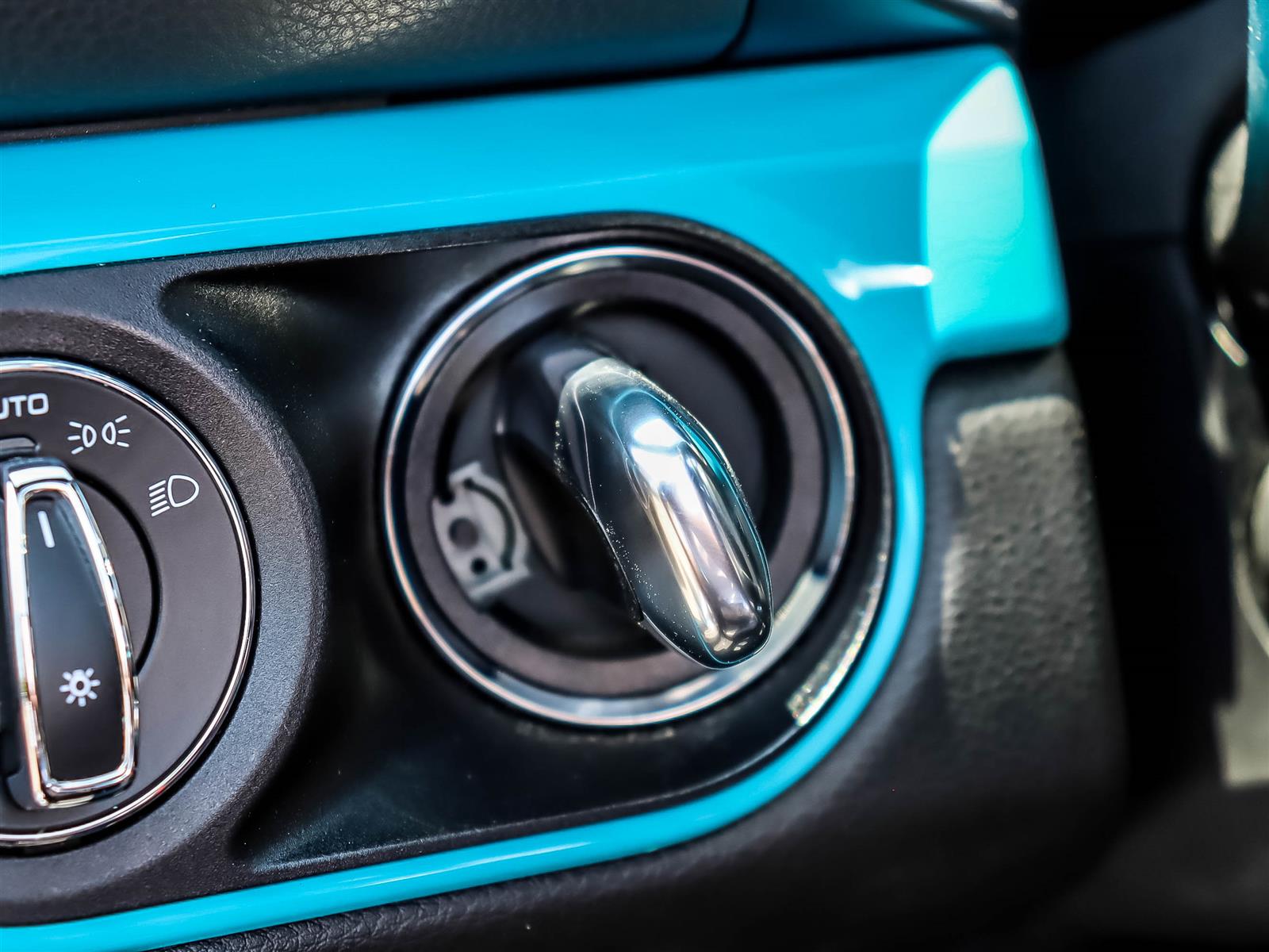 2018 Porsche Boxster 718 - Thumbnail 39