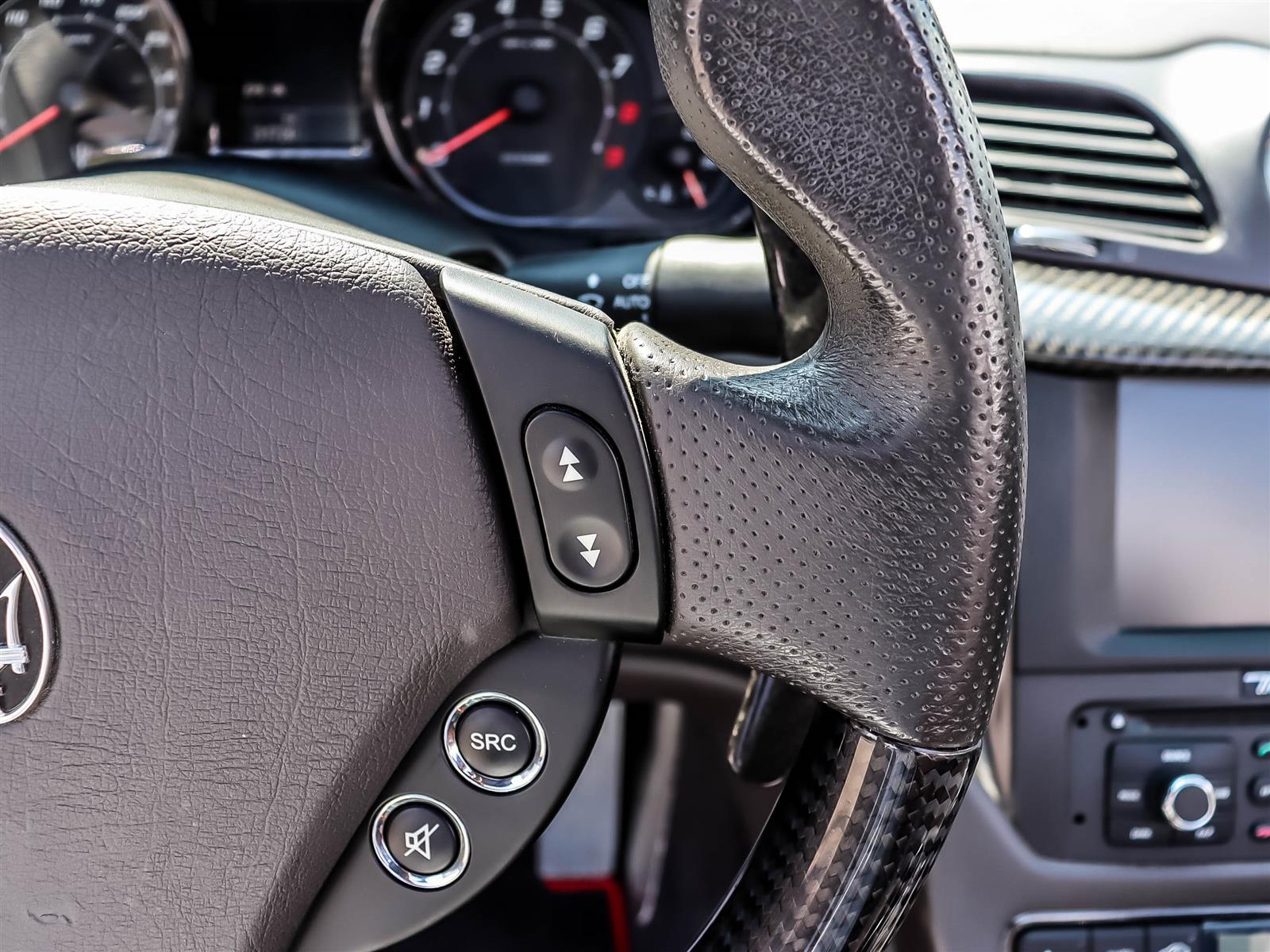 2013 Maserati GranTurismo Sport - Thumbnail 22