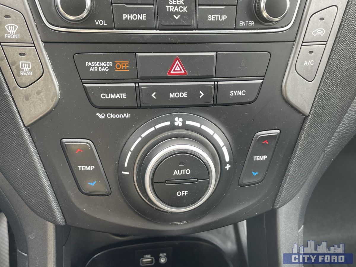 2017 Hyundai Santa Fe Sport Limited AWD 4dr 2.0T - Thumbnail 27