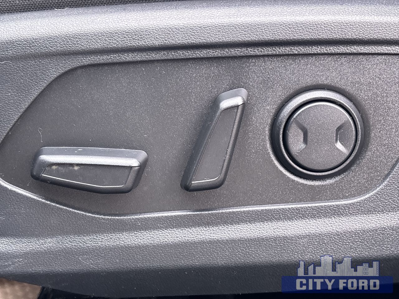 2025 Hyundai Tucson Preferred AWD - Thumbnail 11
