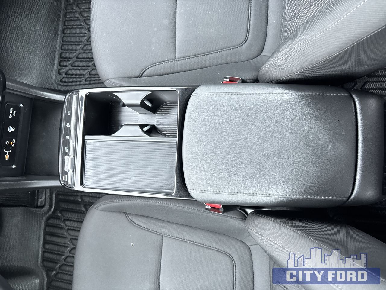 2025 Hyundai Tucson Preferred AWD - Thumbnail 19