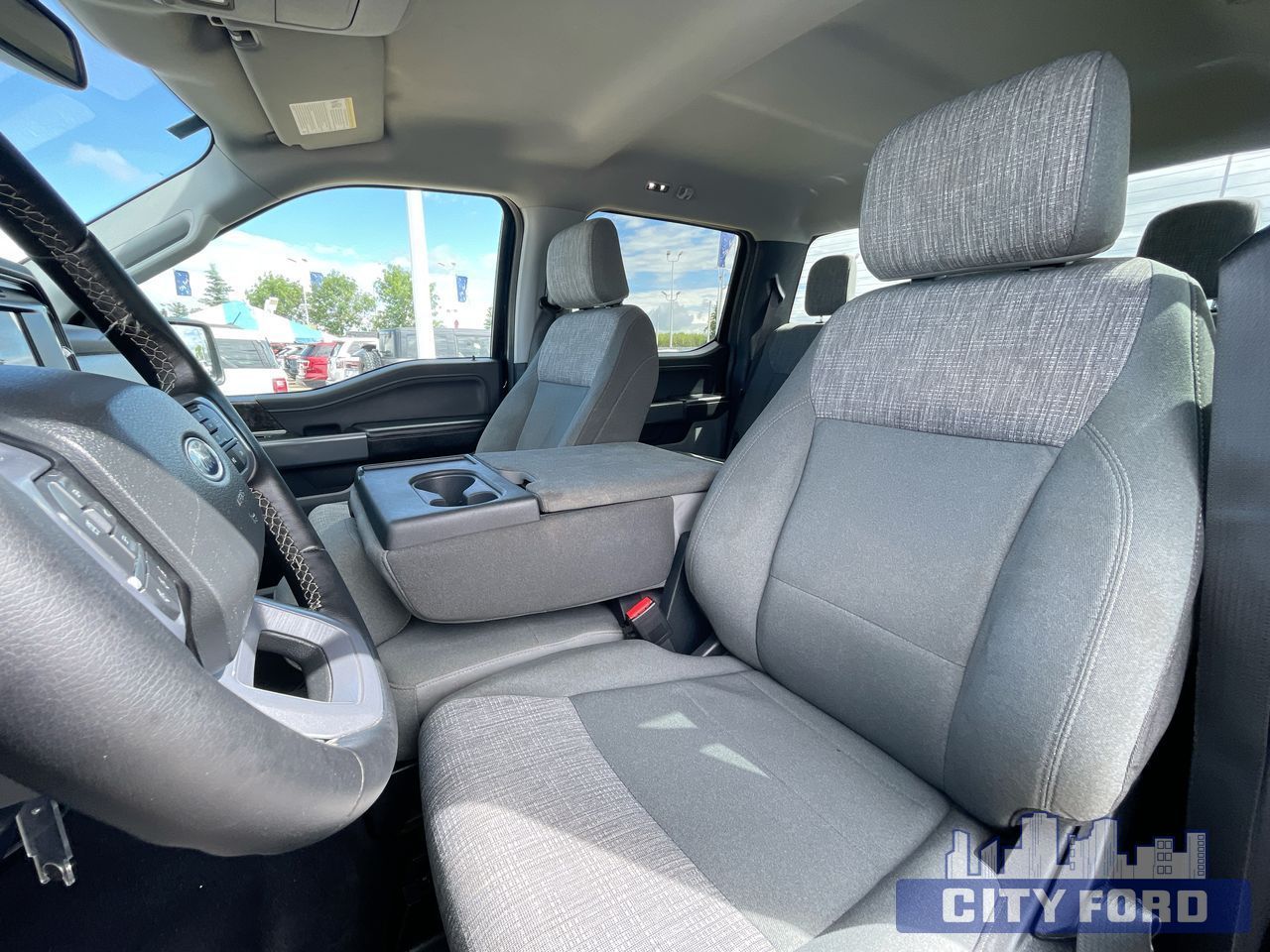 2023 Ford F-150 XLT 4x4 SuperCrew 5.5' Box - Thumbnail 10
