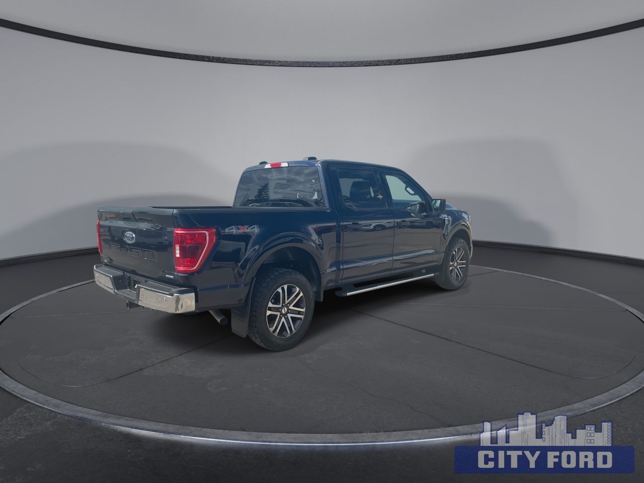 2023 Ford F-150 XLT 4x4 SuperCrew 5.5' Box - Thumbnail 8