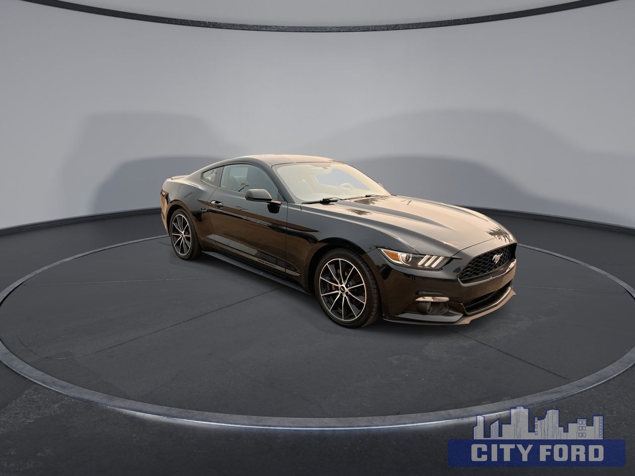 2015 Ford Mustang EcoBoost 2dr Fastback - Thumbnail 2
